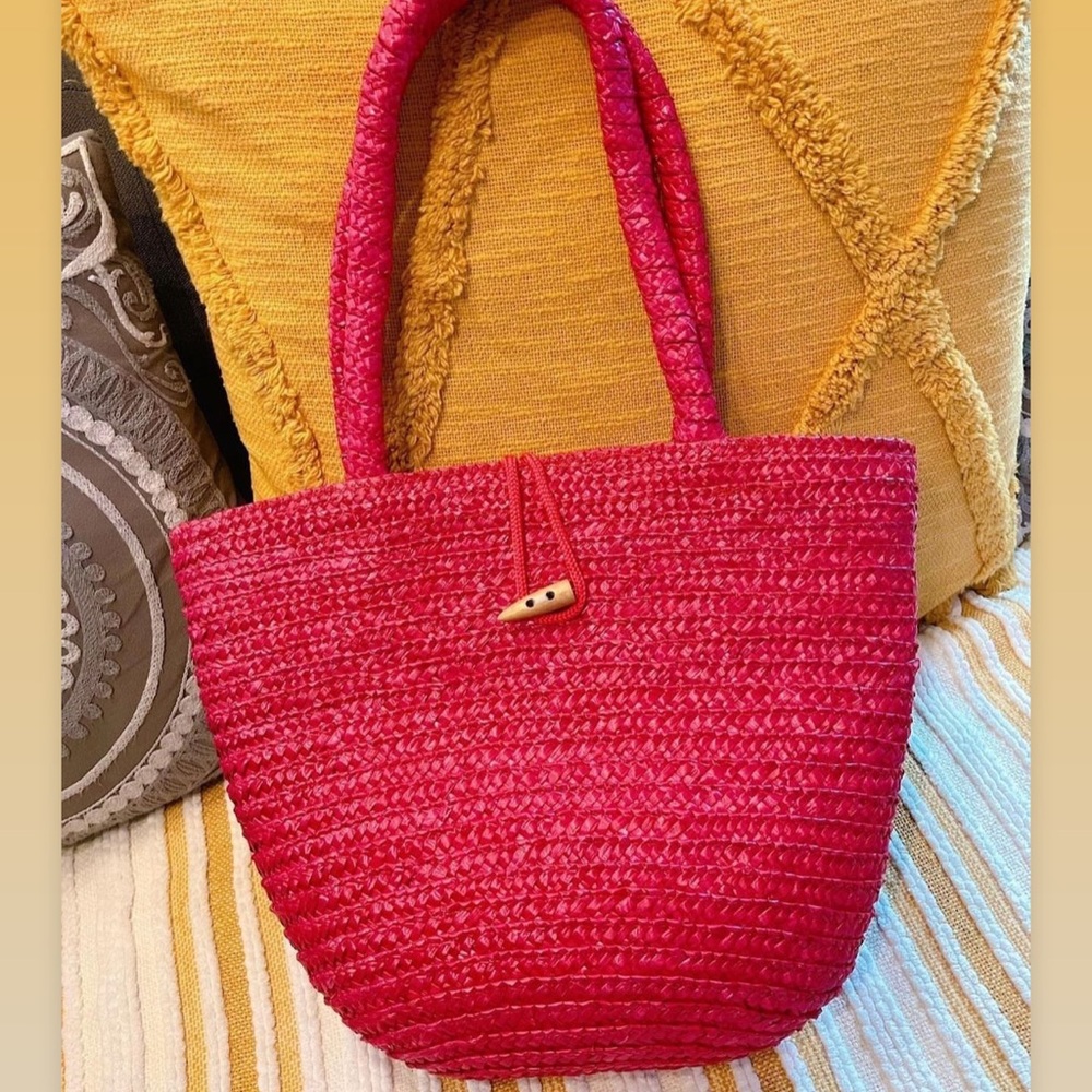 Large Red Straw Tote 👜